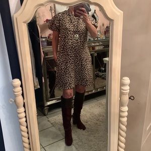 Leopard print dress with pockets